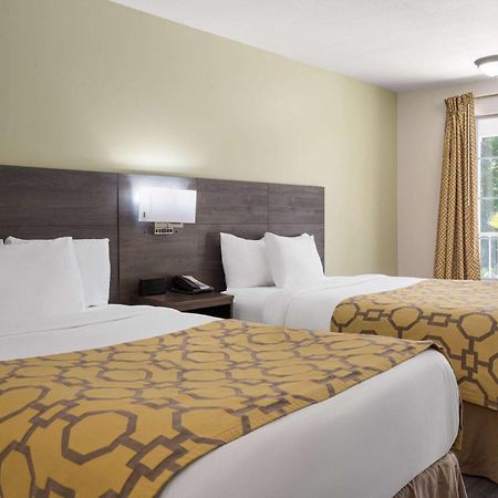 Baymont By Wyndham Kingsland Hotel Exterior photo